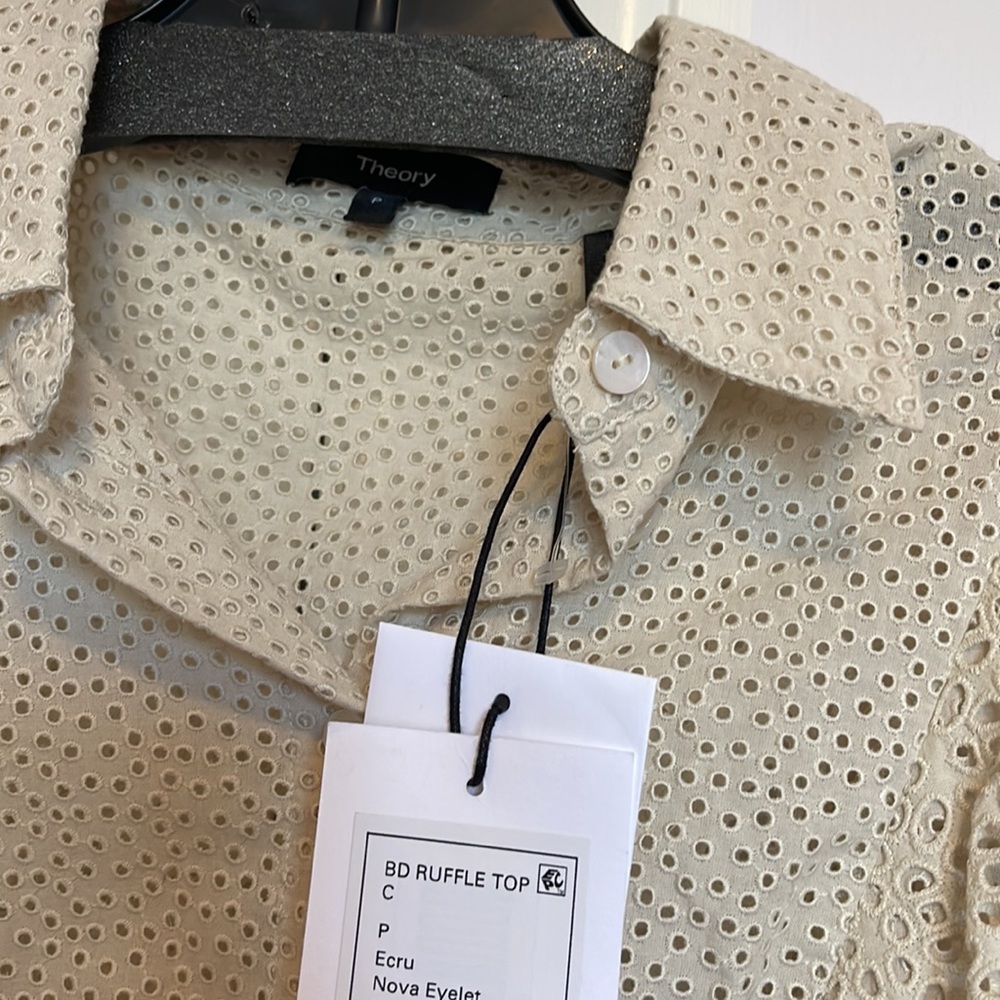 Theory Ruffle Top - Picture 3 of 4